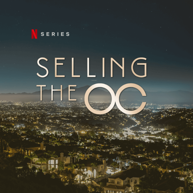 BIG Wall Décor in Selling the OC's 3rd Season