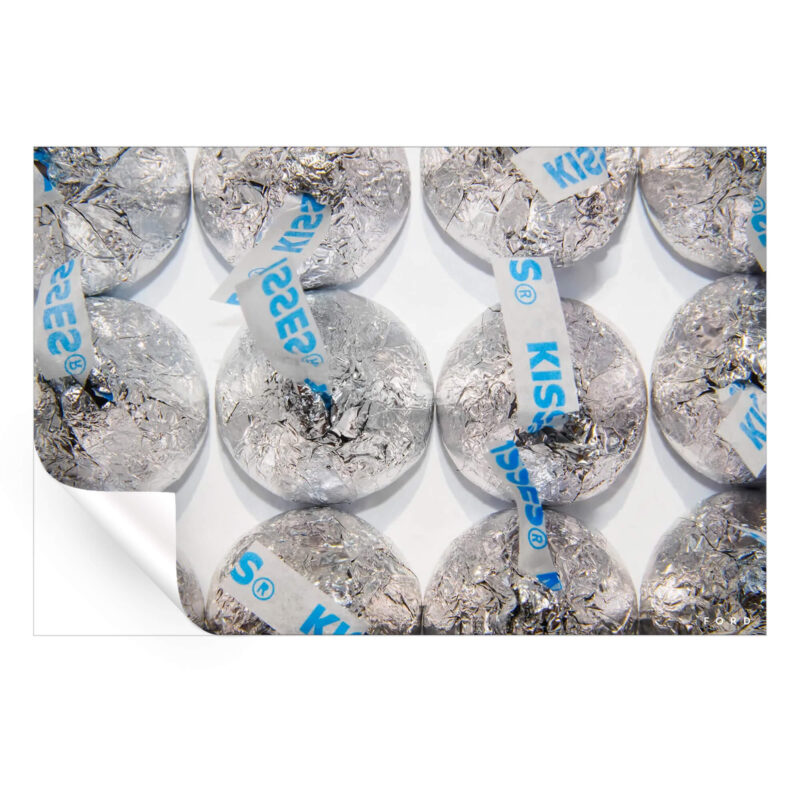 Give Me a Kiss Wall Art by Nick Ford