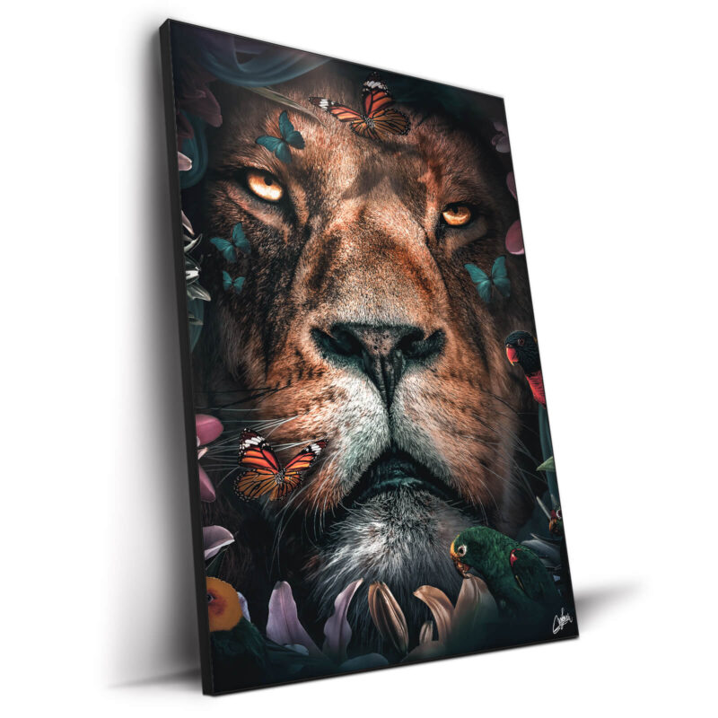 Floral Lion Dark Wall Decor by Zenja Gammer
