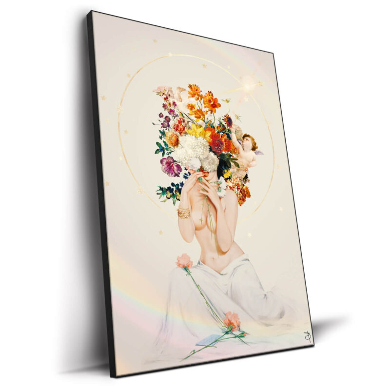 Flowerhead Warm Wall Decor by BambashkART